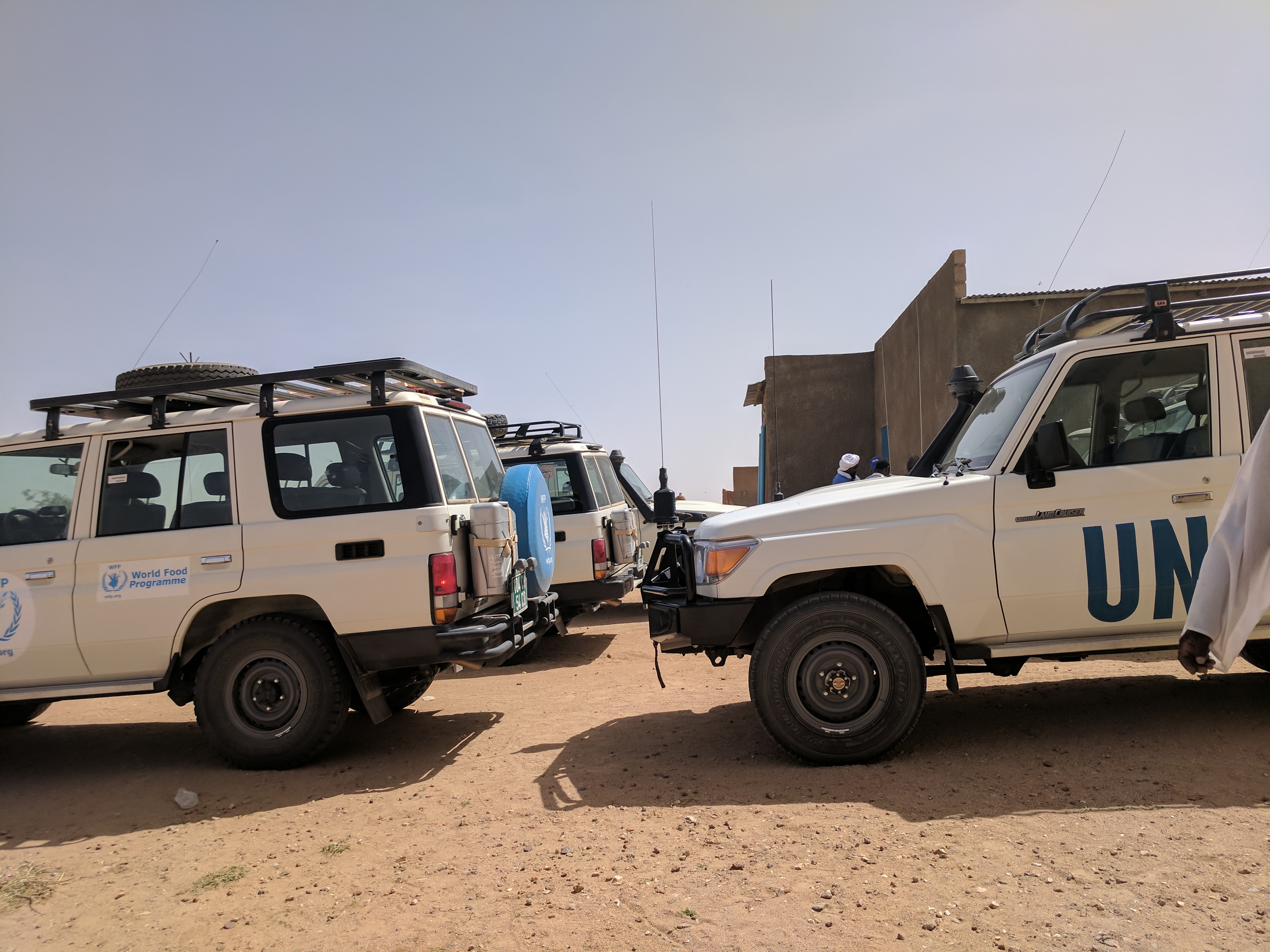 UN/WFP vehicles in the field